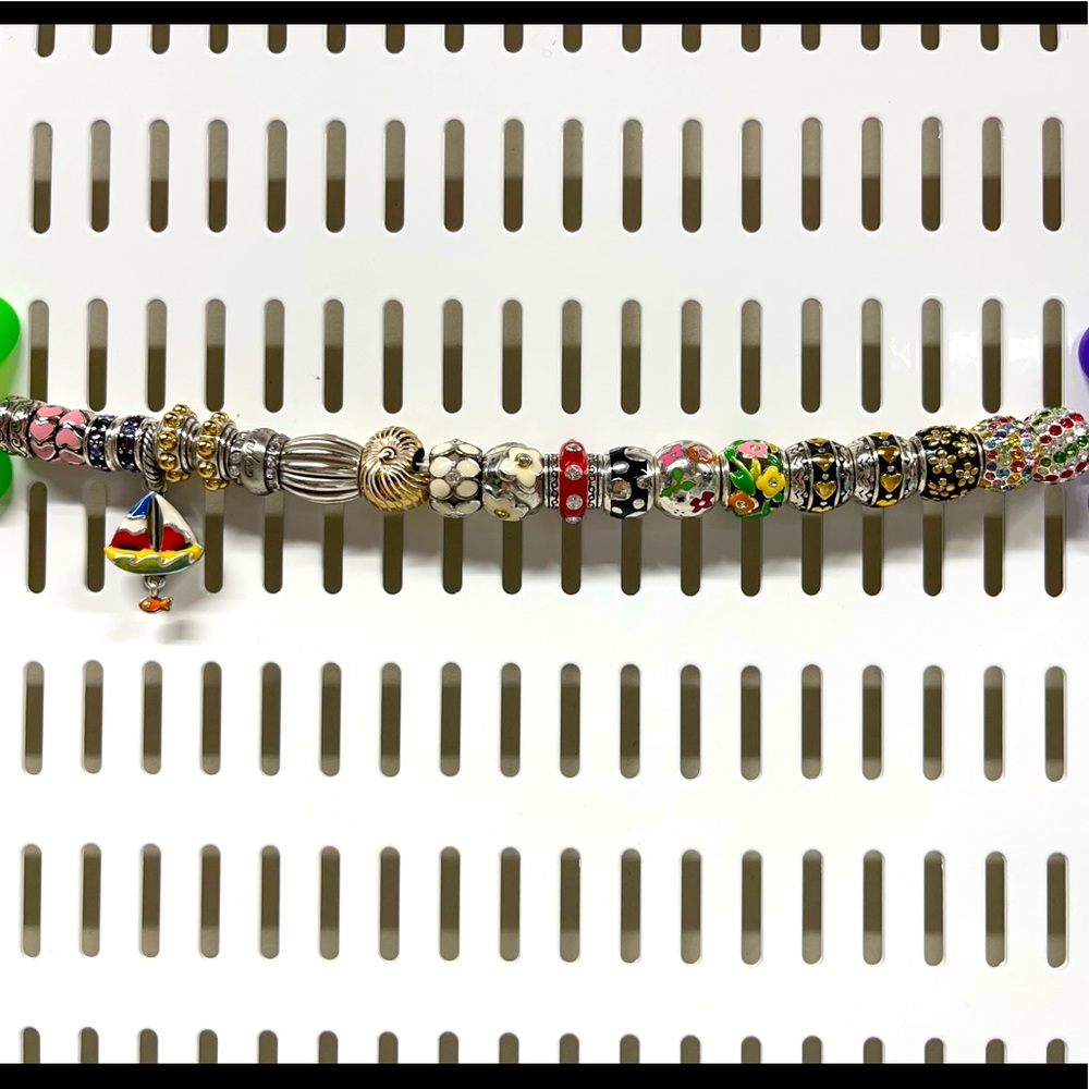 BRIGHTON Beads